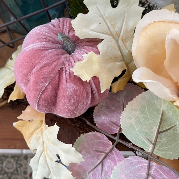 Fall Decor - Picture 3 of 5